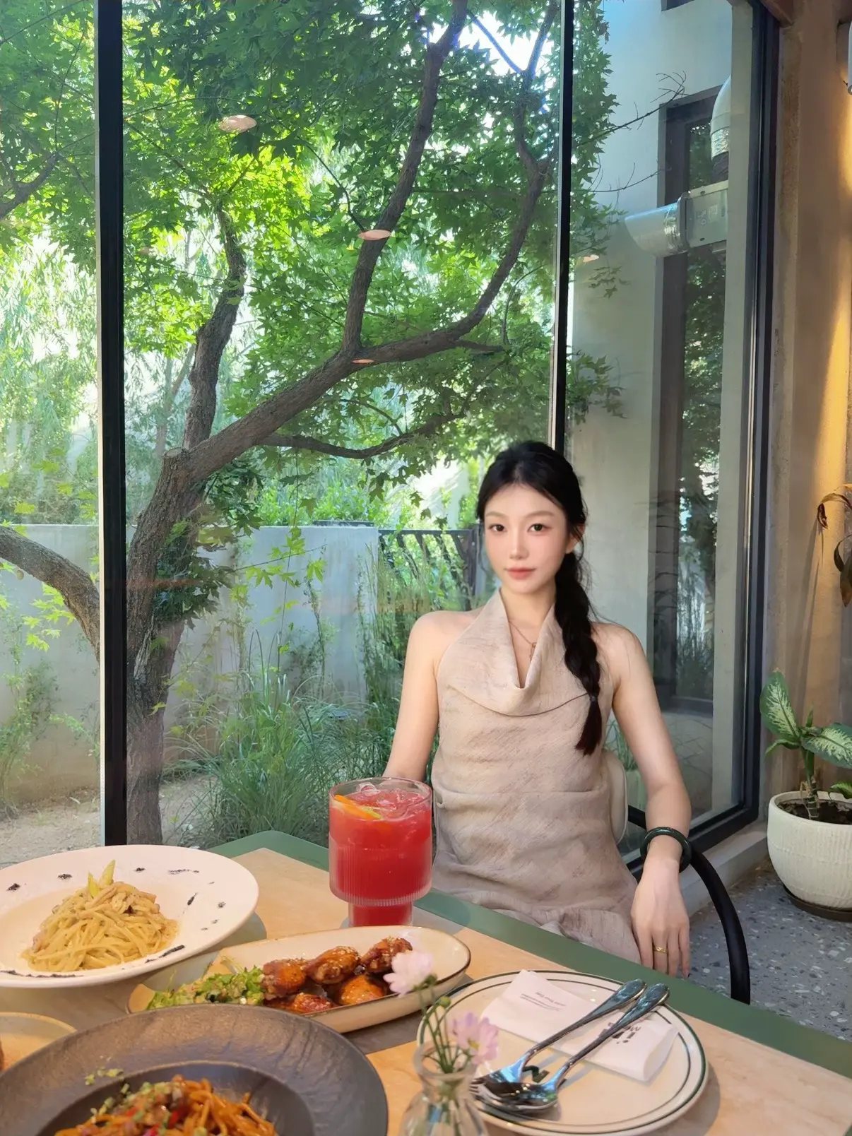 自给自足的光，永远不会暗 独立