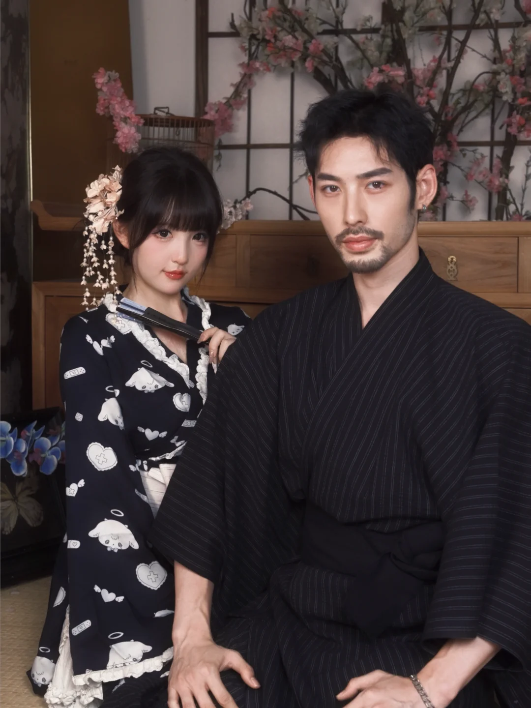 可爱女人和她的臭脸男人