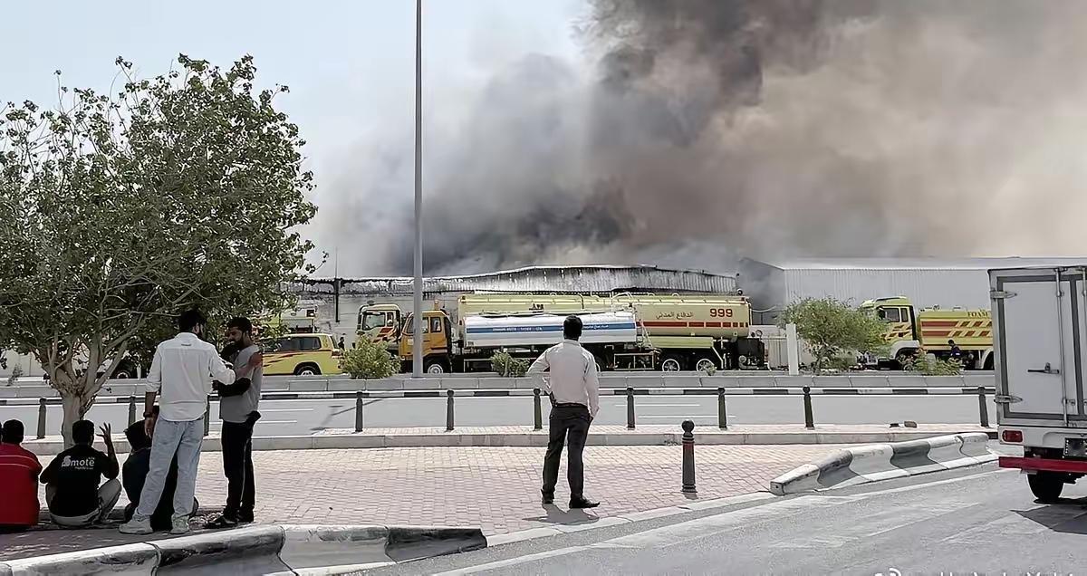 美国专家：
霍尔木兹海峡关着，没人注意的更大麻烦
所有人都在盯着霍尔木兹海峡，担