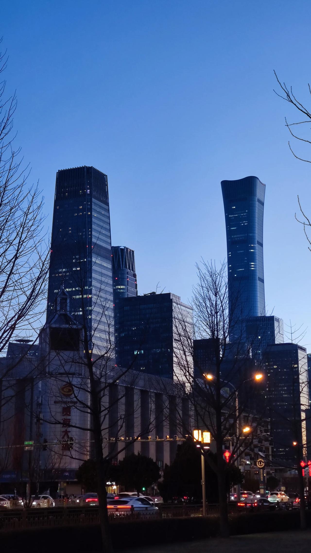 今年冬天的不同晴