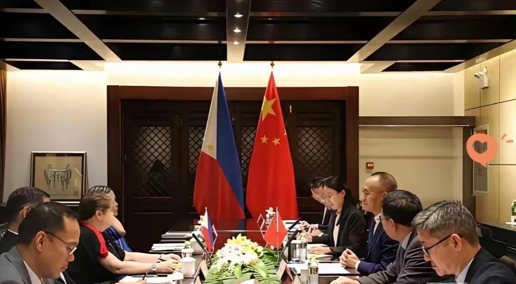 中菲在泉州谈判，菲律宾提出两大蛮横要求！咱们先掰扯掰扯经济这笔账，看看菲律宾在多