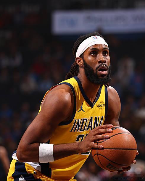 中锋以赛亚-杰克逊也被交易至快船！ 