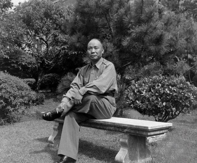 1948年12月1日，汤恩伯刚刚任京沪杭警备总司令时，还认为与共产党有一战之力。