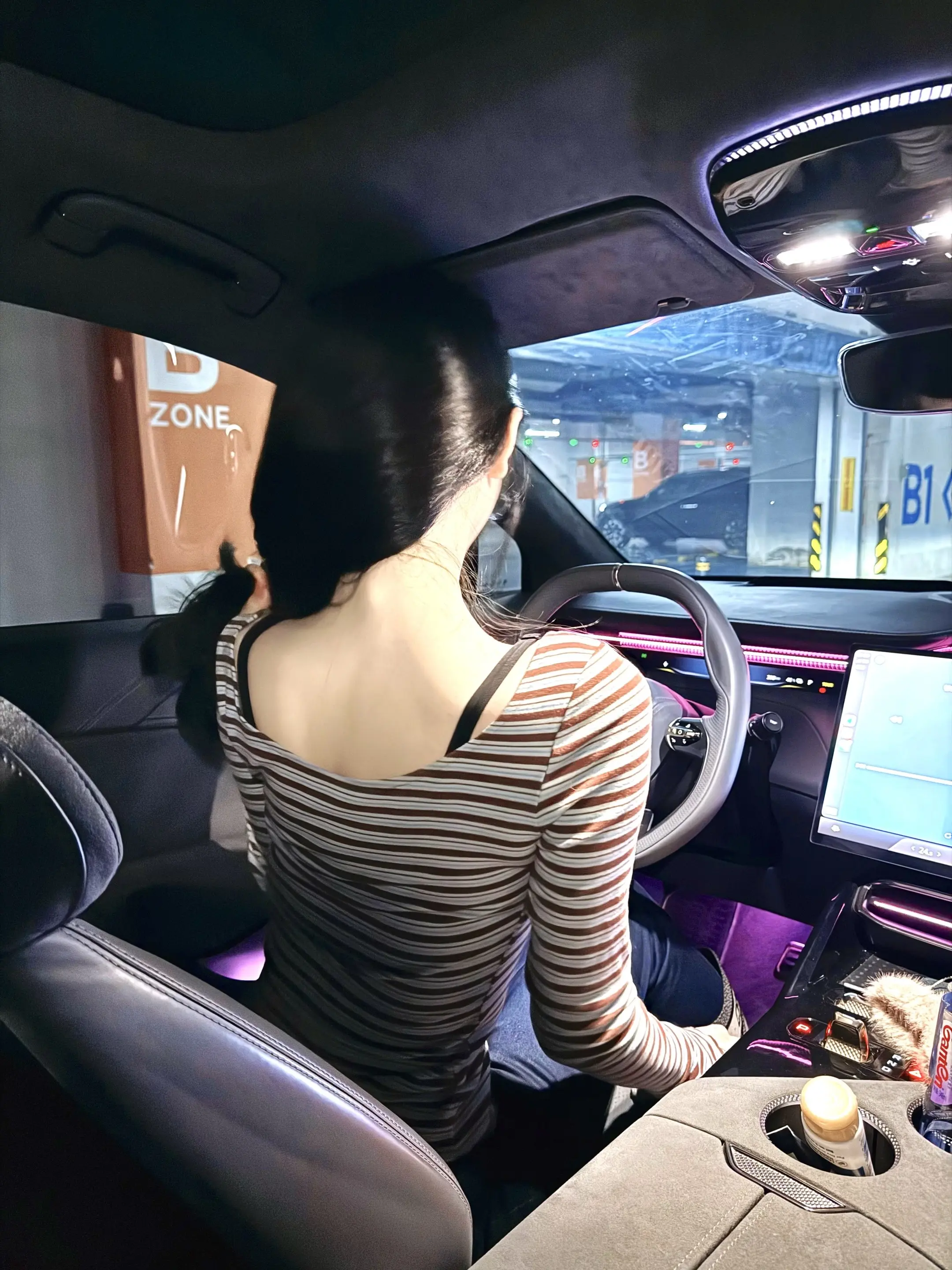 请您系好安全带 今日大风提醒