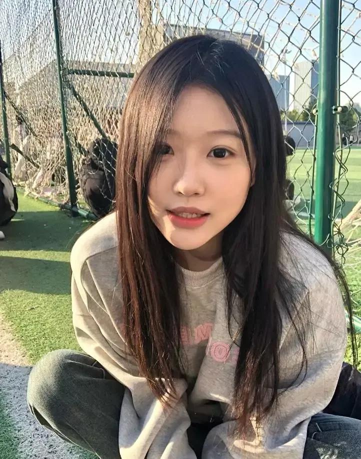 我妈不停的说:你想吃啥，我给你做，面条？肉包子？韭菜包子？韭菜盒子？要不红烧肉？