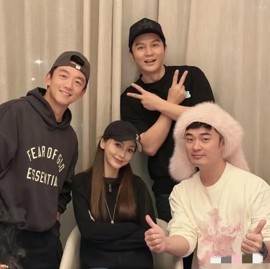 📸李晨晒初代跑男复刻合照｜全套八卦吃瓜（2026.4.14最新）
 
一、事件