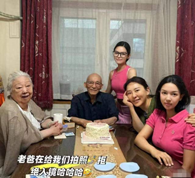 游本昌走了！79个龙套换来一个济公，93岁一生太传奇
