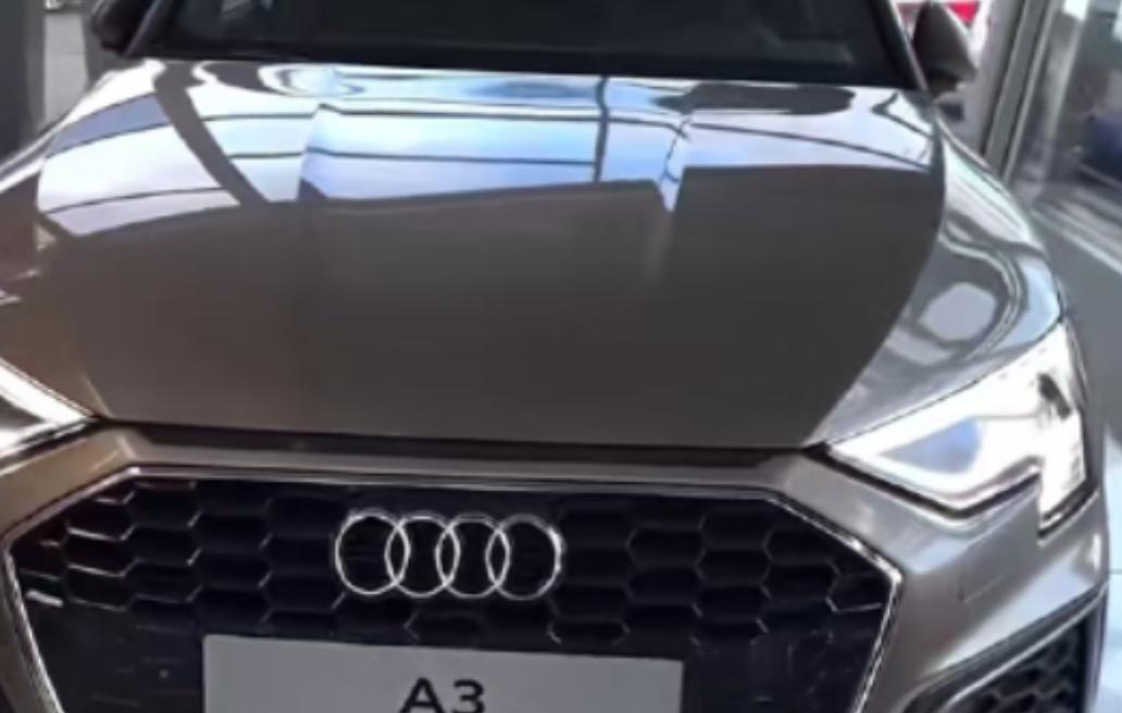 2015年，陕西西安，陈先生11年前花190000元买了一辆奥迪，两年后卖给了二