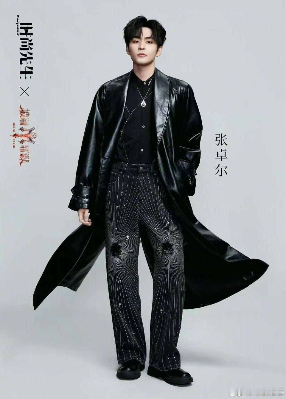 王传君王啸坤张卓尔野人组合照王传君王啸坤张卓尔黑眼圈都出来了野人组合照新鲜上线，