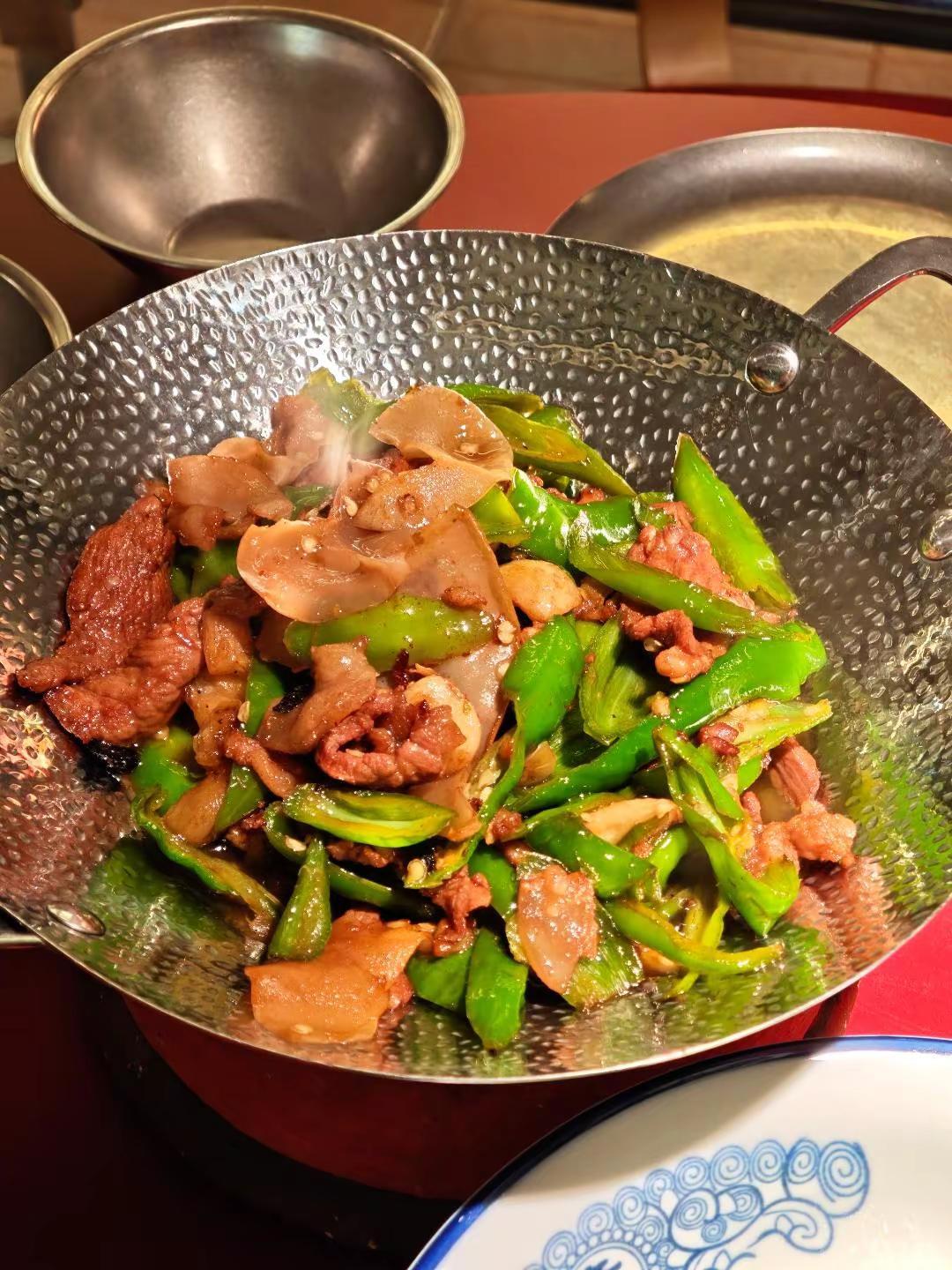 陈家祠宝藏湘菜馆🌶自助米饭糖水吃到饱 陈家祠地铁站附近杨韬广场这家湘菜小馆【小