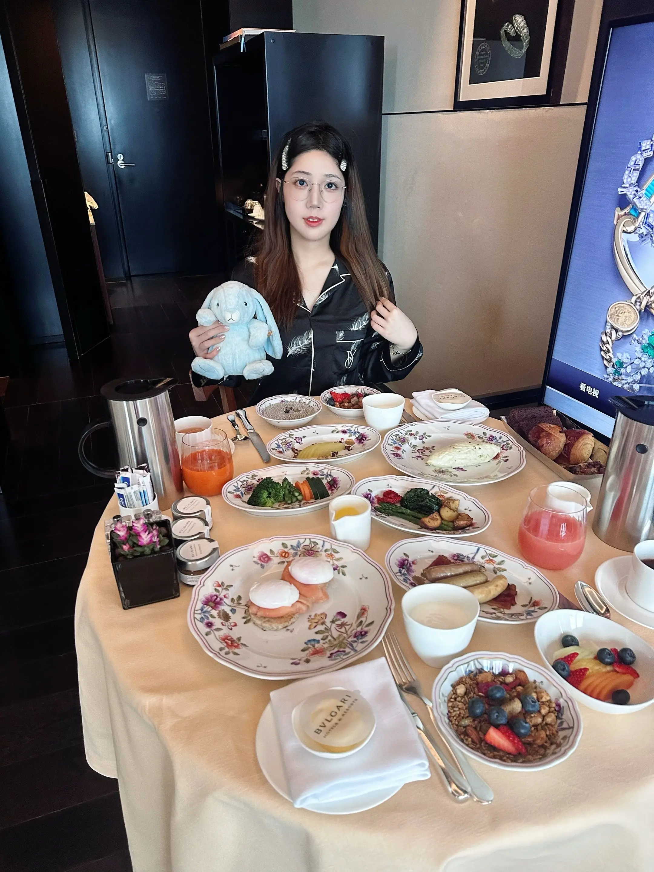 我不在意你了，我在宝格丽😇