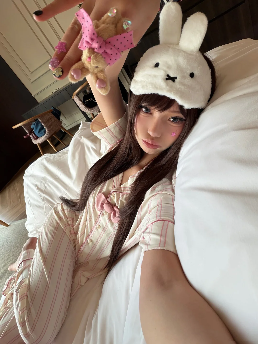 ᥥ  ᥥ ིྀ想一直宅在酒店              ꔷ ༝ ꔷ