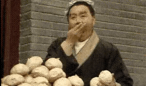 图一：看看以前演员，为什么会演的这么真呢？因为人家就是真的在做。
图二：修猫：好