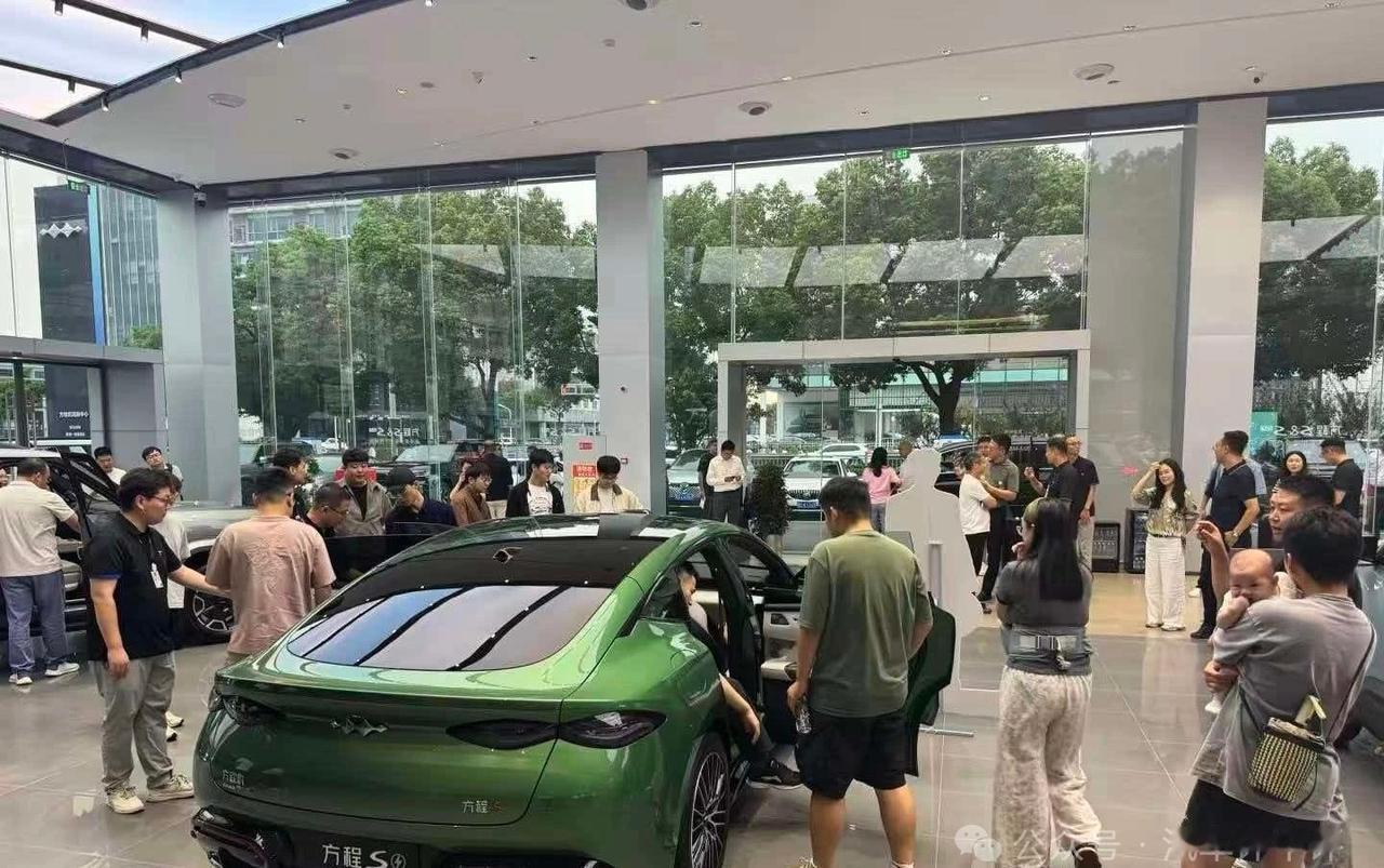 方程s据说卖爆了方程豹方程s [爱慕][爱慕][爱慕] ​​​