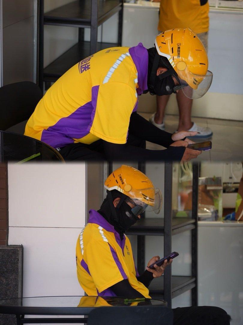 这款镭射墨镜😎😎😎真的是很多小哥的夏日必备神器 ​​​