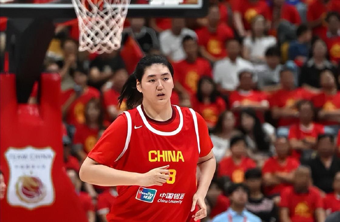 18岁张子宇世界杯要“掀翻篮筐”！身高2米28将成为“篮筐噩梦”！

十八岁的张