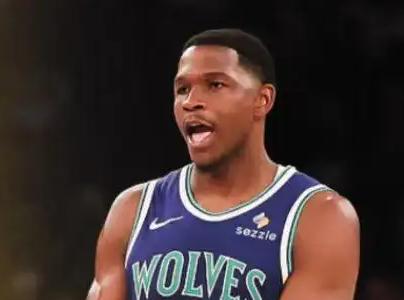 看NBA上咪咕视频，如果你没看过乔丹打球，那么请看一看新赛季揭幕战，森林狼客场对