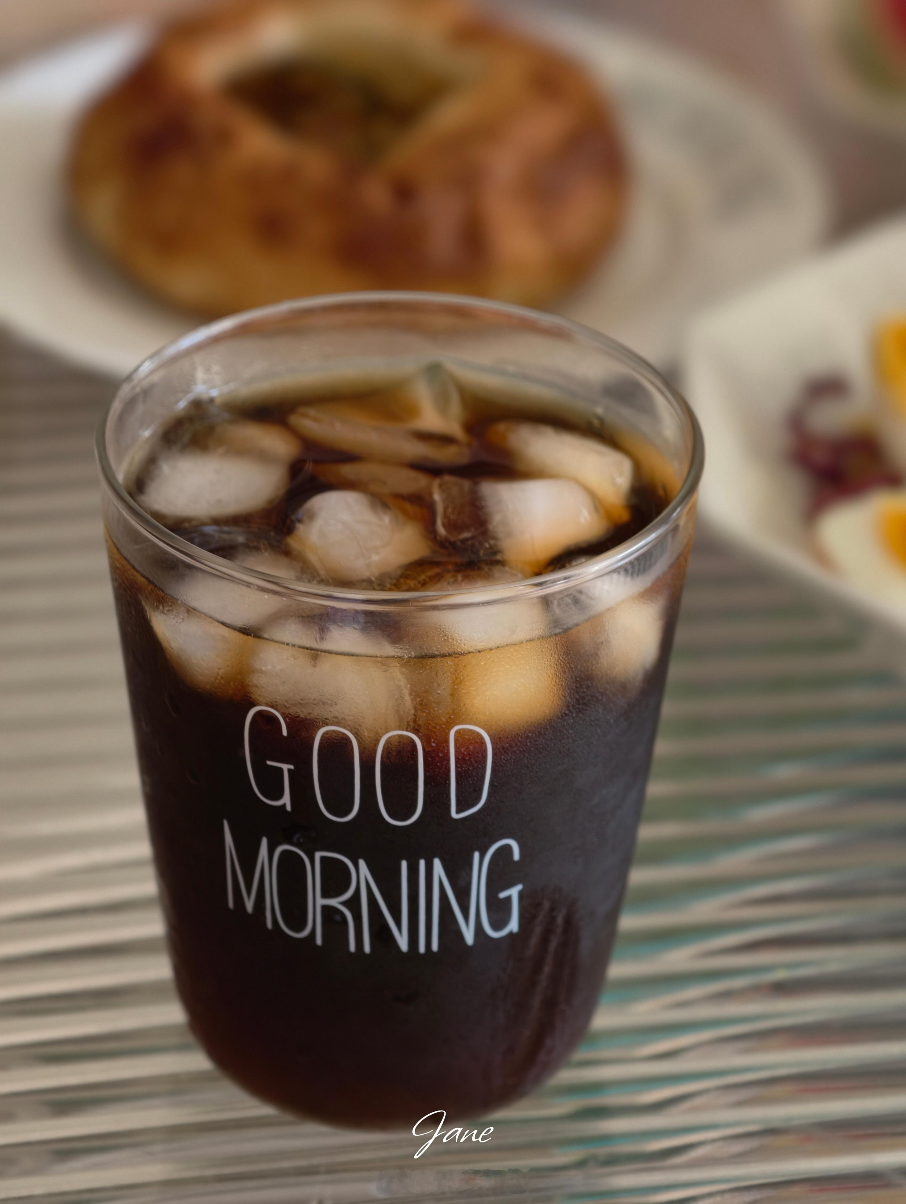 Morning 一日又一日，看似简单地重复，平直地来去，不汹涌。我的日常plog