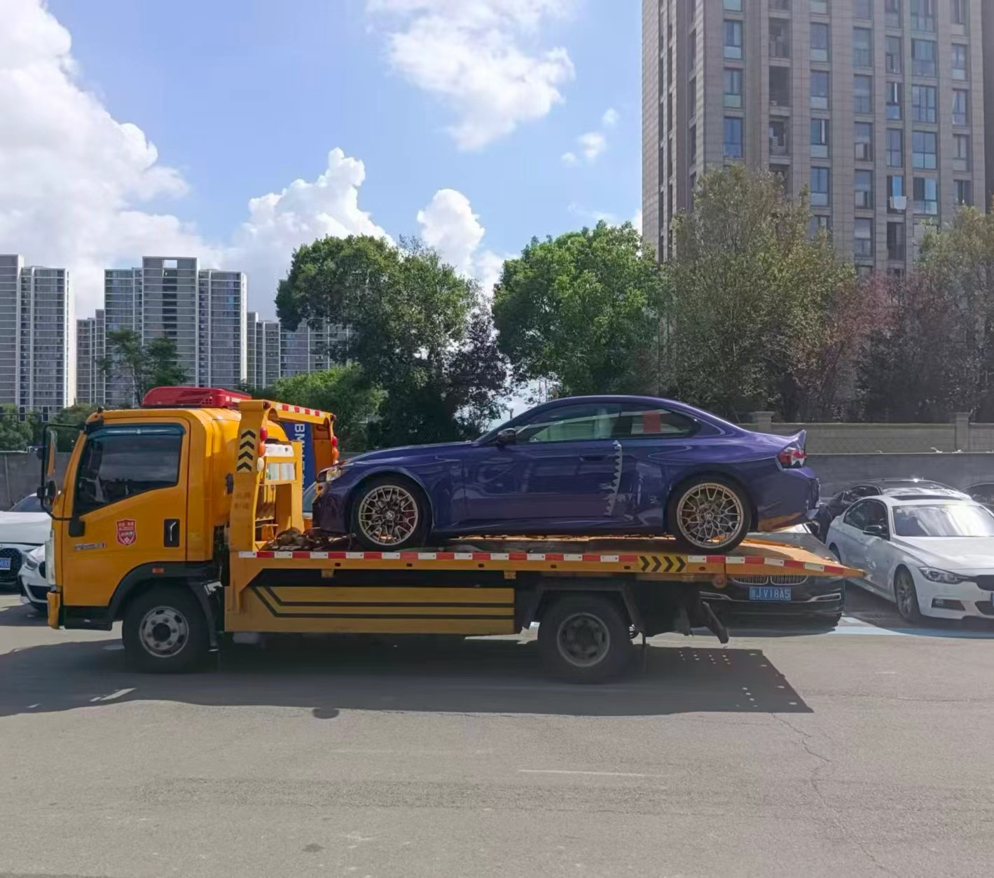 谁的M2CS帅得一比还有两台现车一台带碳陶一台裸配要的抓紧了 ​​​