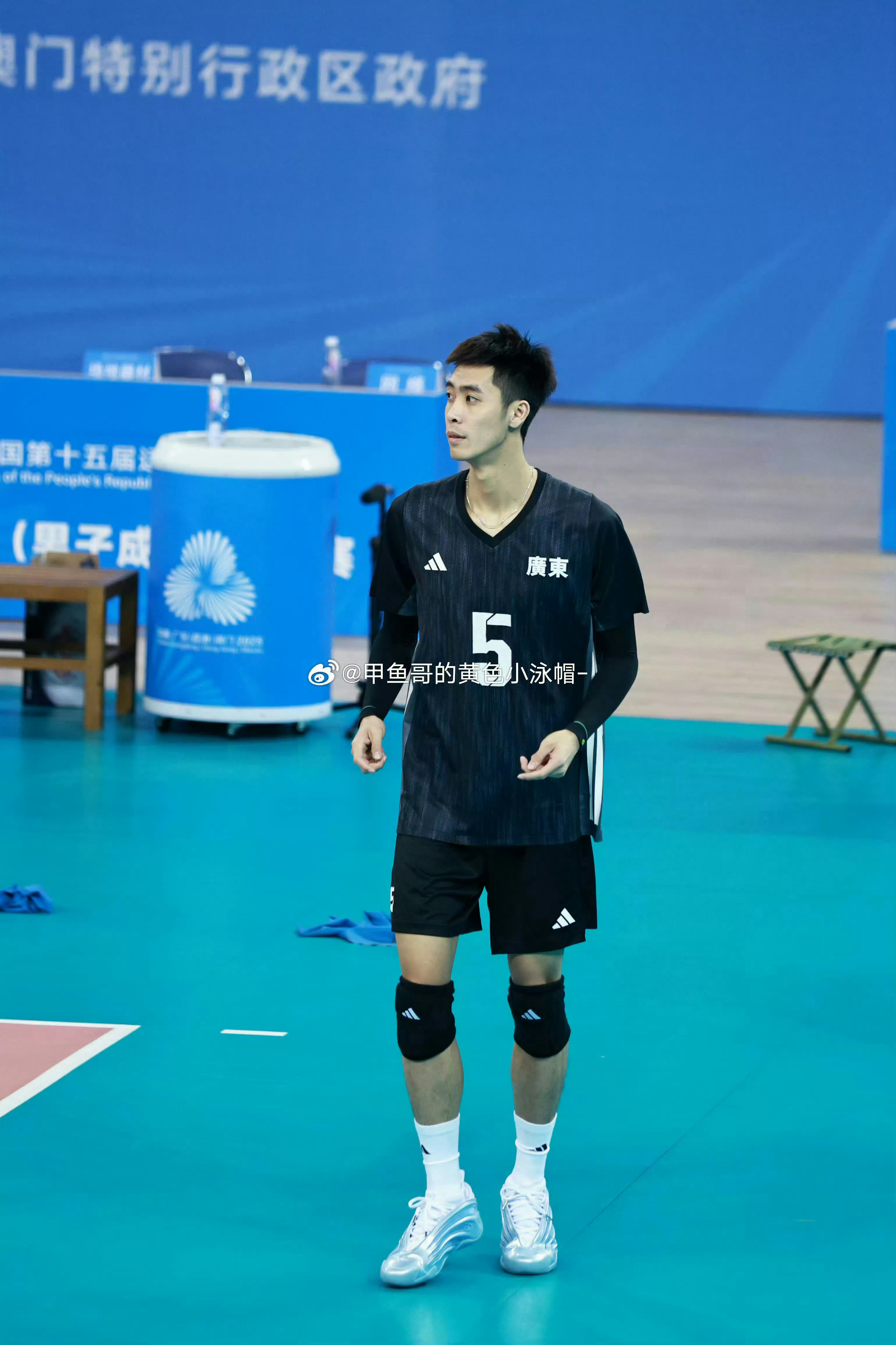 甄嘉聪砍下25分（50扣24中3失误4被拦，1发，34个一传2失误，起球率35%