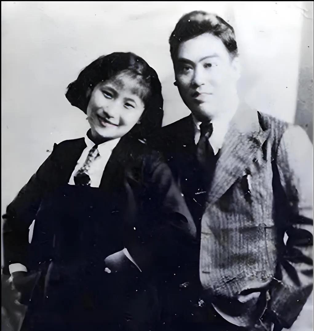 1941年，国军少将陈中柱被日军砍下头颅后，王志芳带着6岁的女儿来到日军军营：“