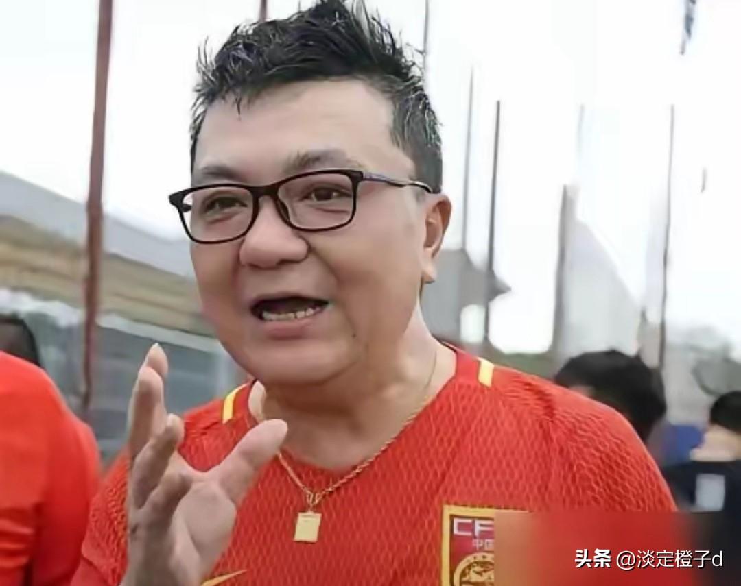 6月27日北京庆功宴，李晓华宣布为董路的足球小将兜底全部出国参赛费用。
 
中国