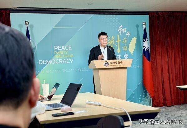 台湾陆委会发言人梁文杰今日在例行记者会上说：“大陆军费一年增6000亿（新台币）