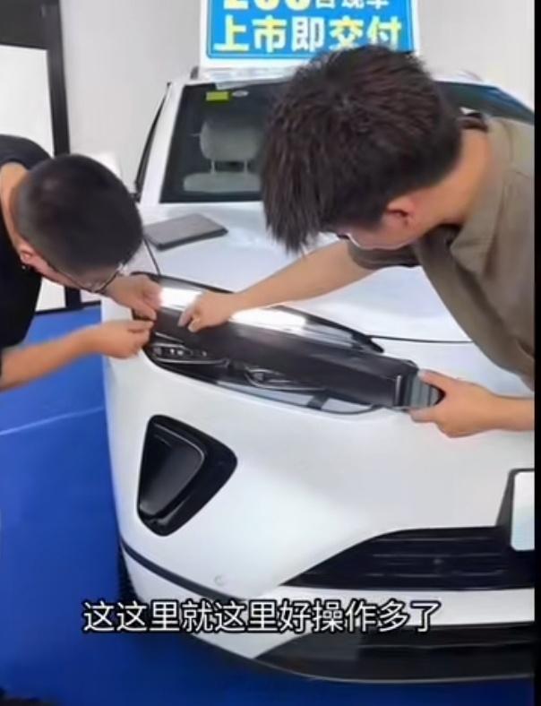 给海狮06的大灯贴个膜，这样颜值好看多了吧 ​​​