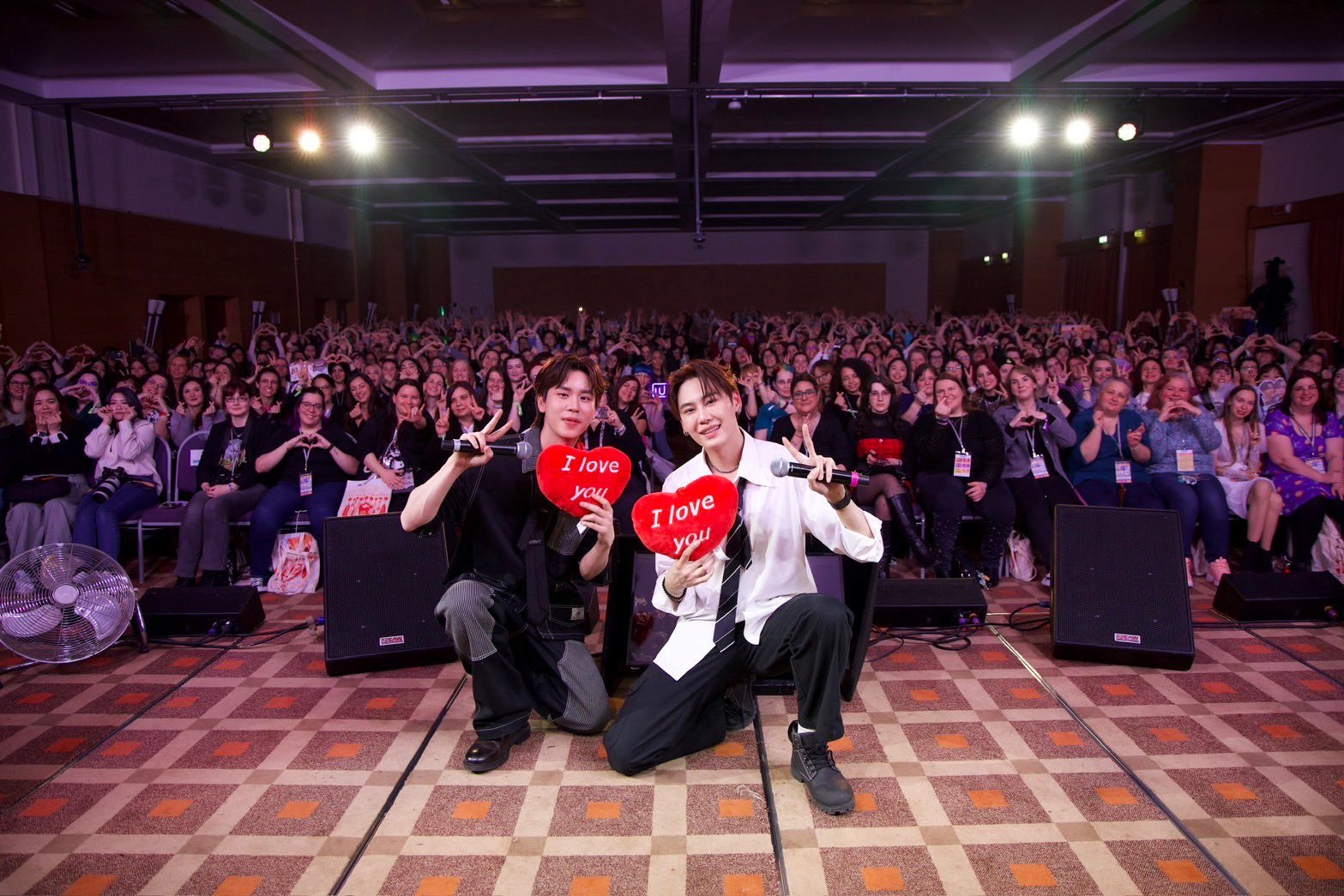 BounPrem[超话]   25.1.12 BounPrem🐱🐷相关 JI