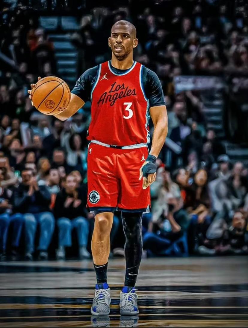 “控卫之神”保罗最终还是老了，40岁的老炮上赛季还是马刺的首发控卫，也打出了自己