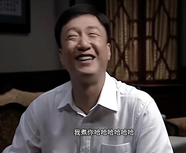 开学爸爸妈妈总是不来接林小满上下学，每次都是家政阿姨，有坏小孩挑衅“林小满你没有