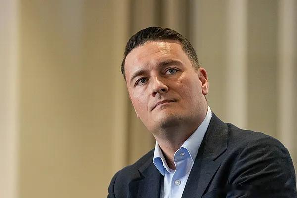 国际国内时事新闻 英国前内阁大臣：将竞选工党党首英国 时讯汇流 据新华社援引英国