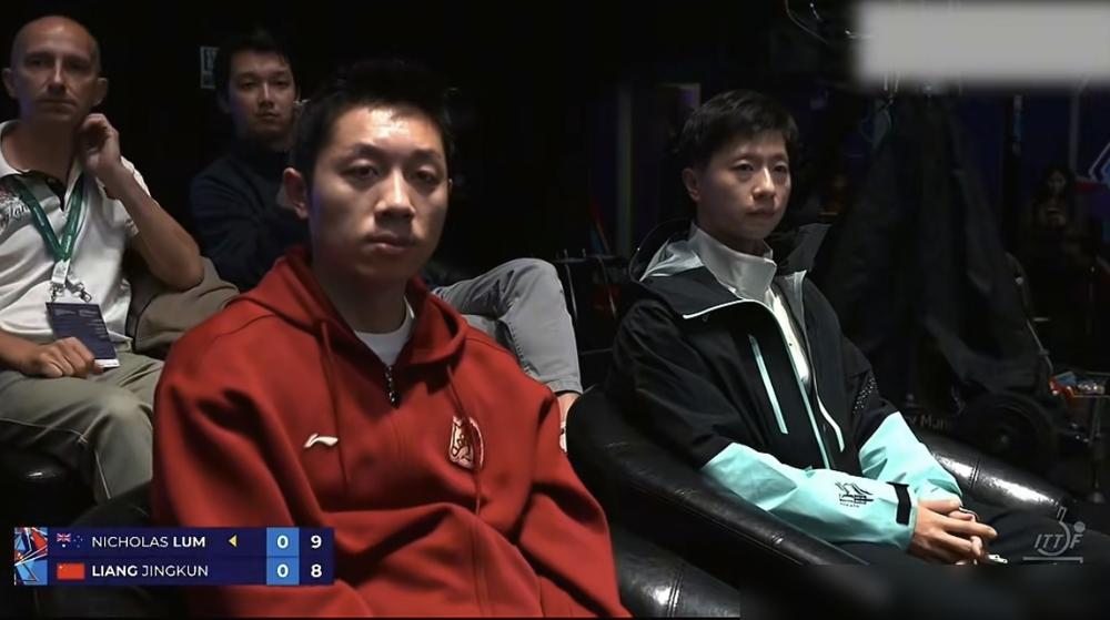 你只看到3：0横扫，却不知道更衣室里，王楚钦一个人坐了十几分钟，突然痛哭出声。