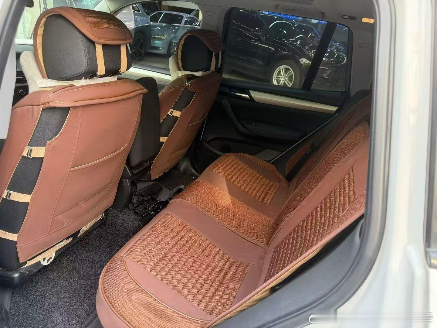 2017年宝马X3 20i 2.0T发动机 一手车 实表3万公里 准新内饰只要几