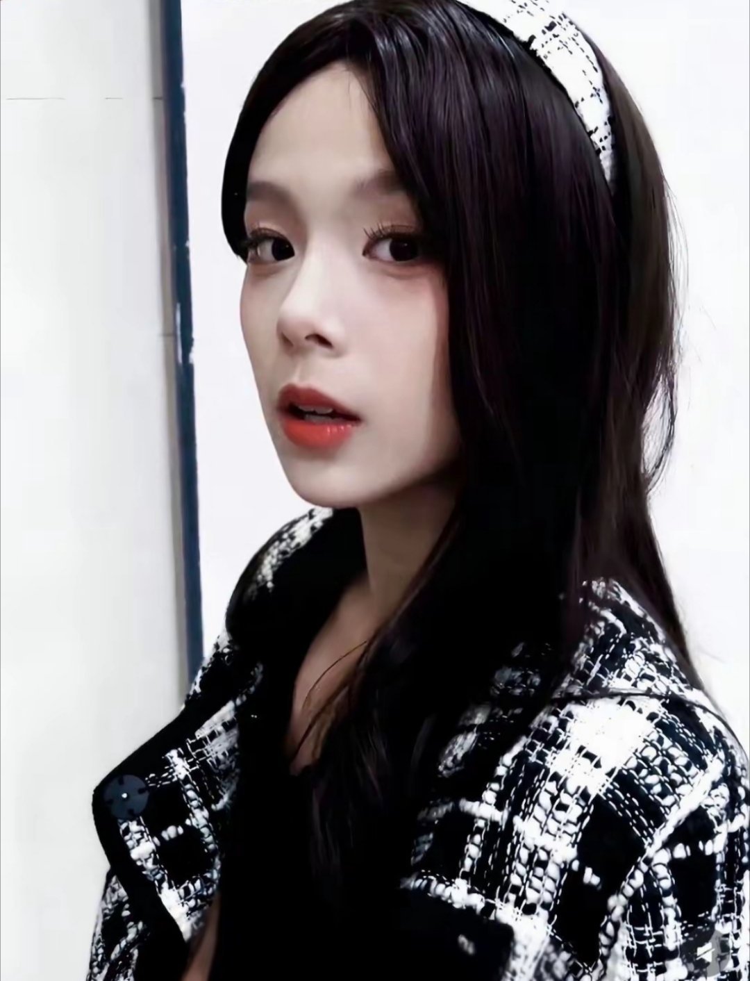 拜倒在颂伊女神石榴裙下