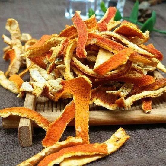 三伏用陈皮，通气养脾祛湿三不误！今天给大家分享几个陈皮的黄金搭配
1.陈皮+瓜蒌