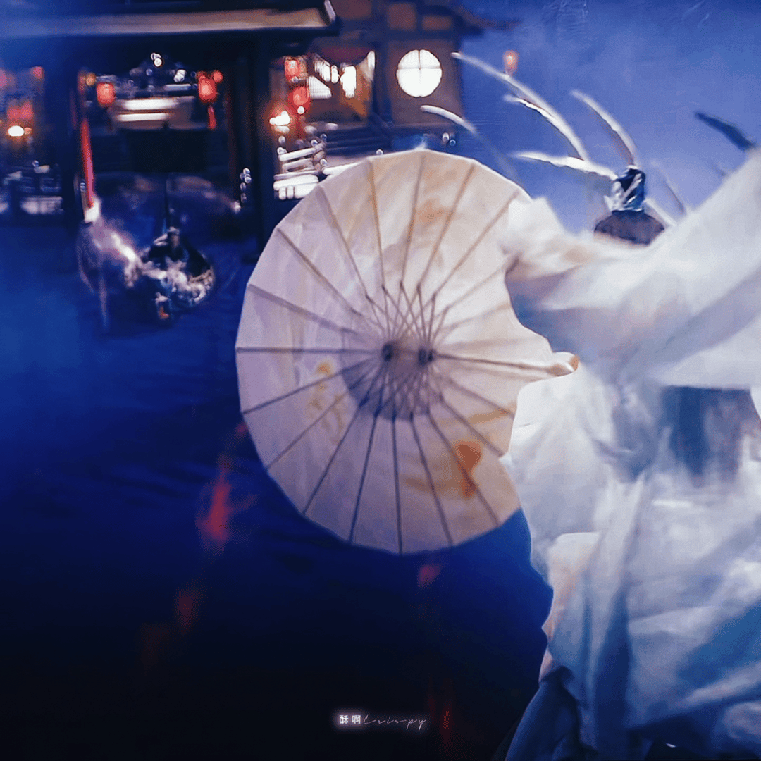 玉骨遥肖战玉骨遥 肖战时影  特别爱看小神官时影打架，太帅了！