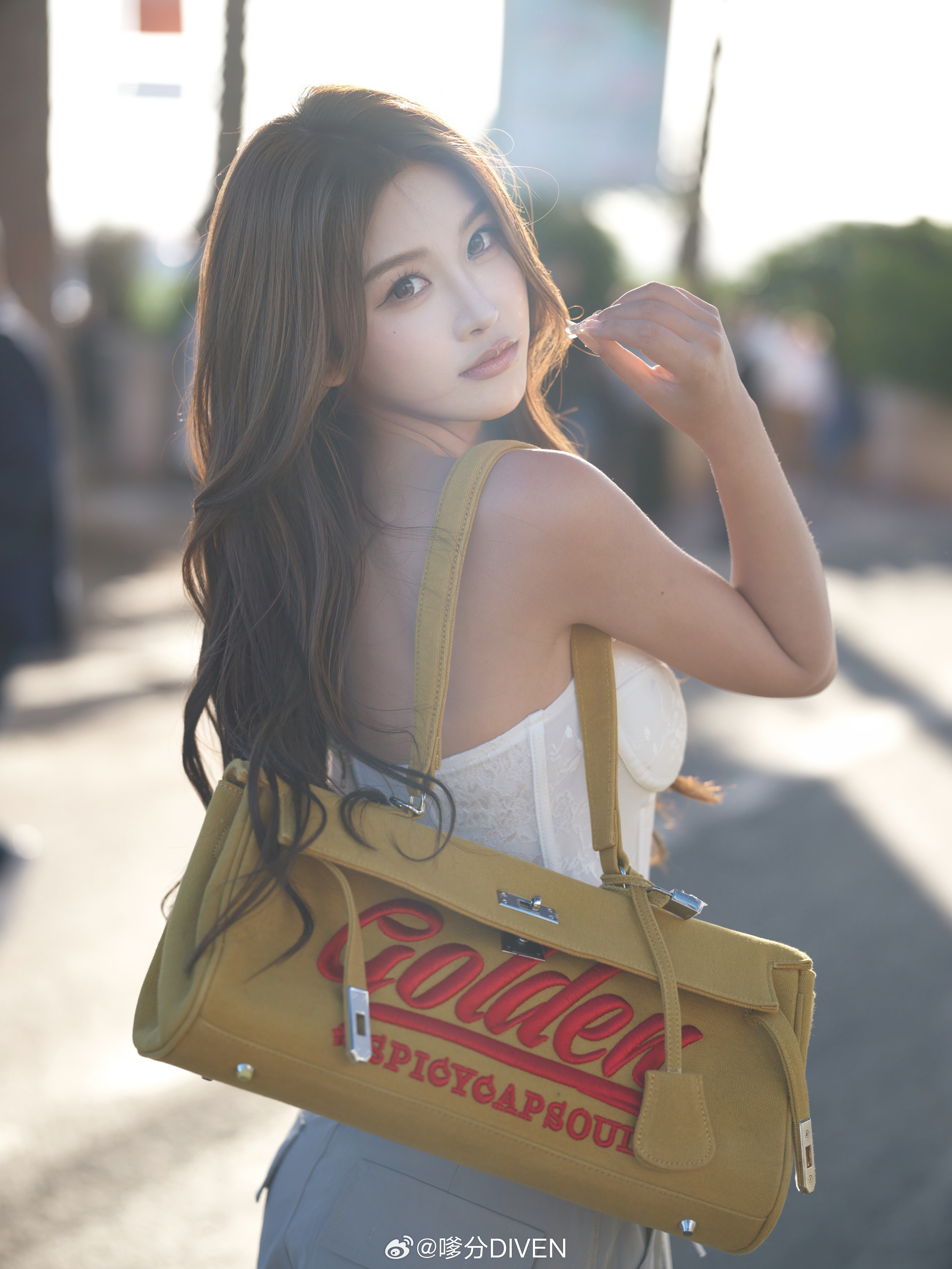 在戛纳假装松弛的每一天 
