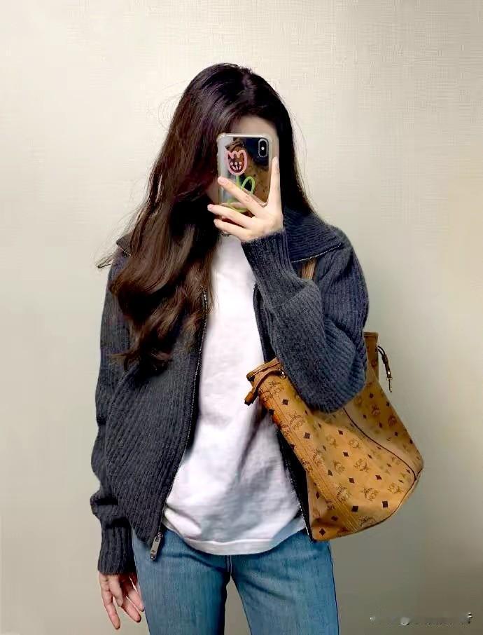 美搭社:短款外套