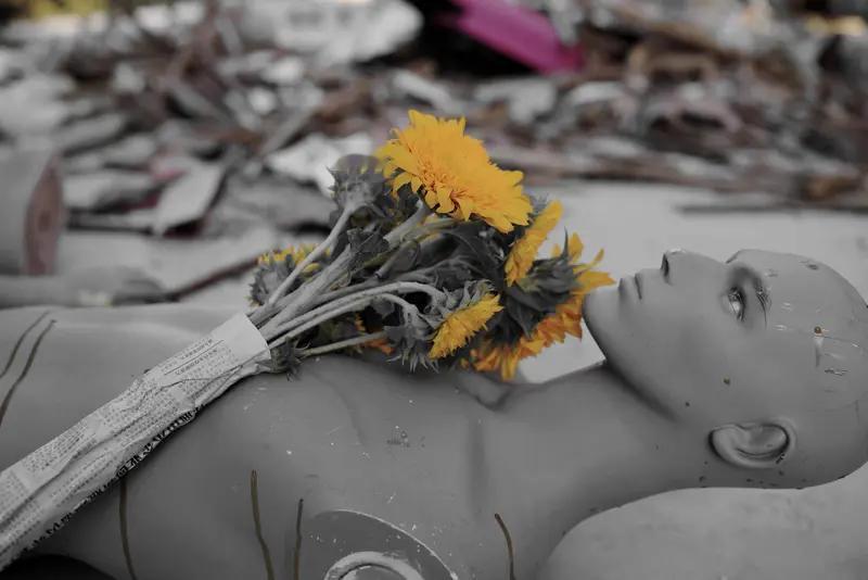 包头市委市政府向遇难者表示沉痛哀悼 2026年1月18日15时03分，包钢板材厂