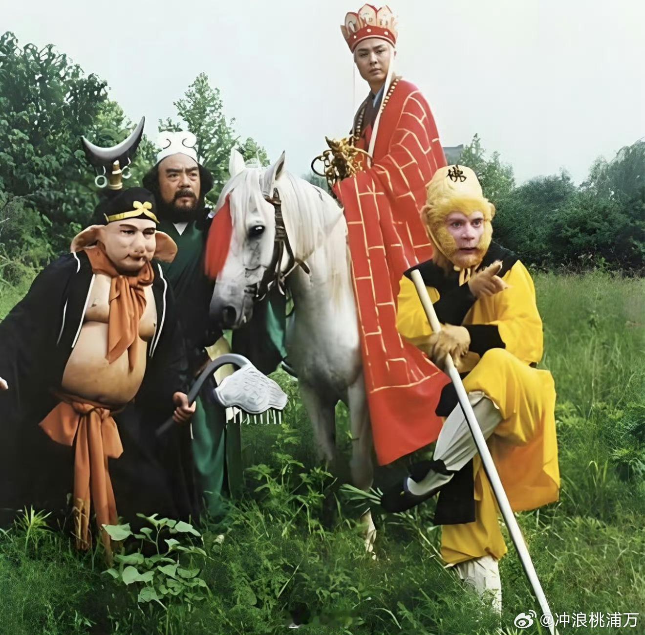 从手绘到AI孙悟空换了五种画法 要说顶流，这只猴绝对有发言权。我爷爷看的是手绘的