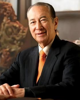 赌王何鸿燊一语道破本质：

“你赢了两千万想走，赌场不会拦你，
但就在你转身的时