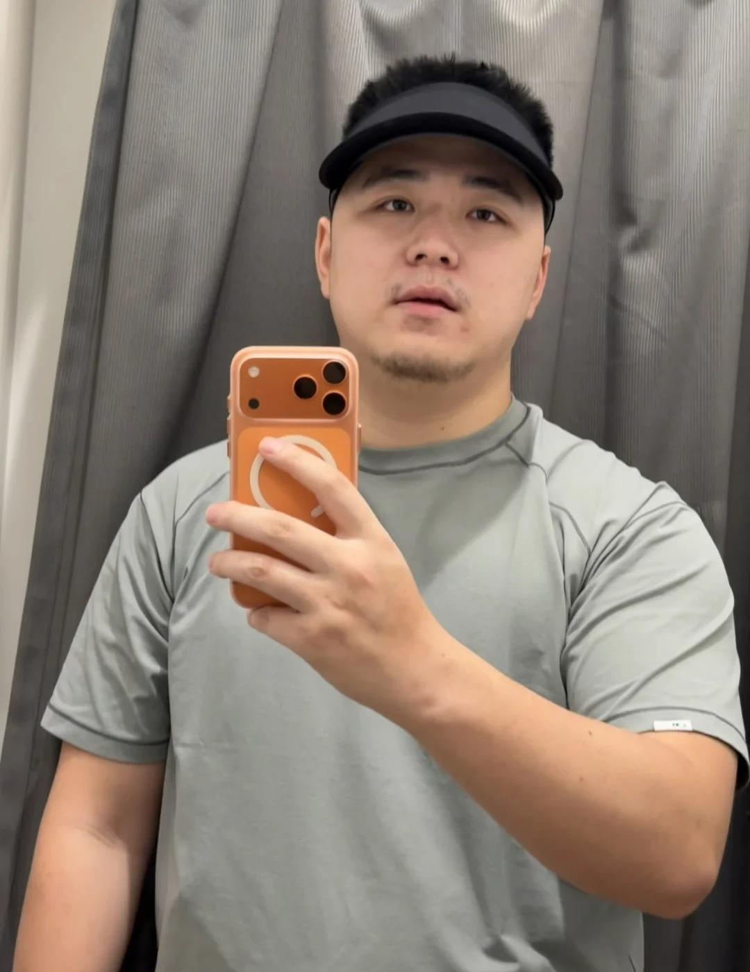消失的日子里，都在想你们，不知道发什么乱发
人夫 健身