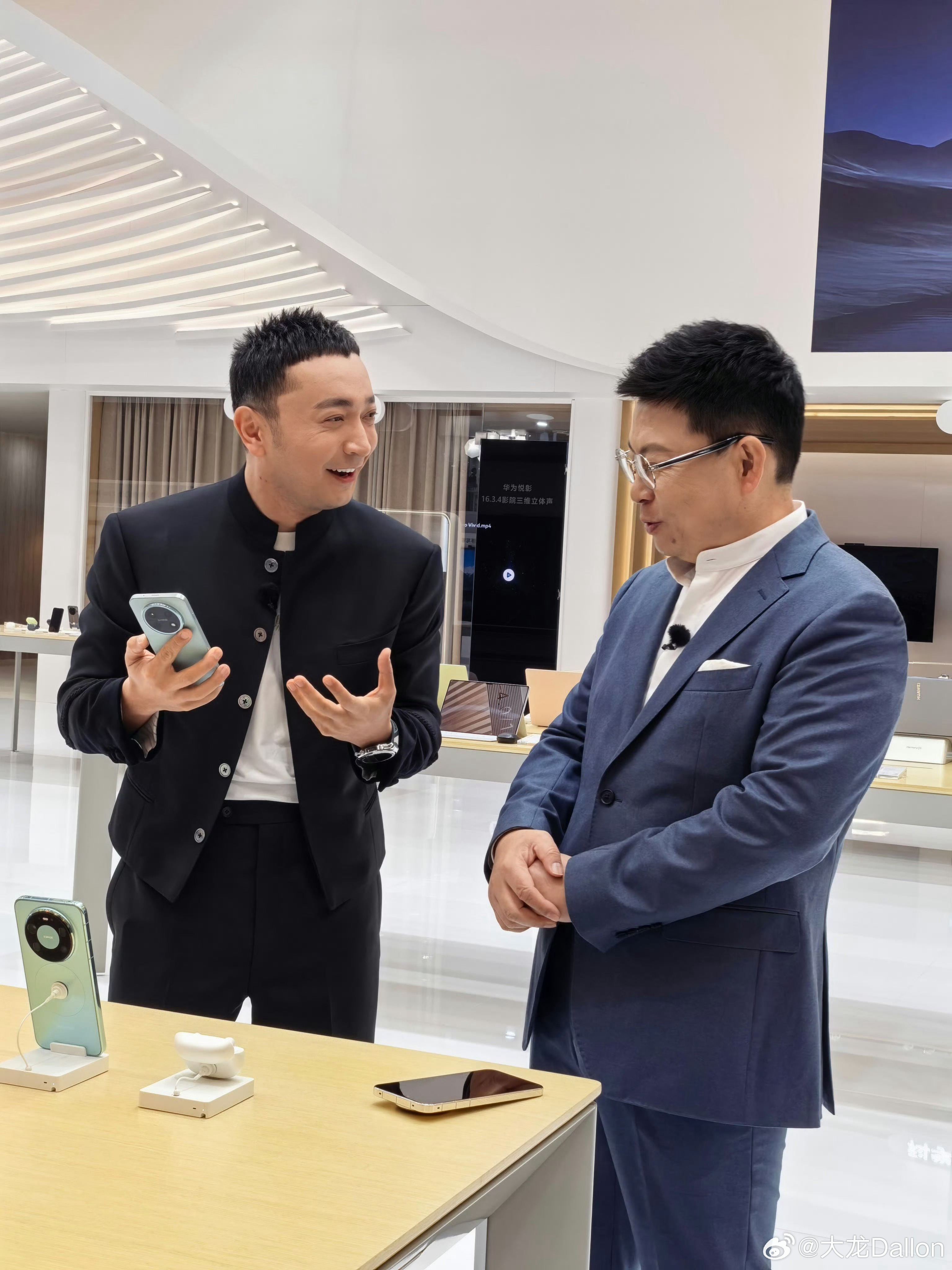 华为畅享90系列麒麟鸿蒙完全体 开年首款重磅新机畅享90系列正式官宣！在AWE 