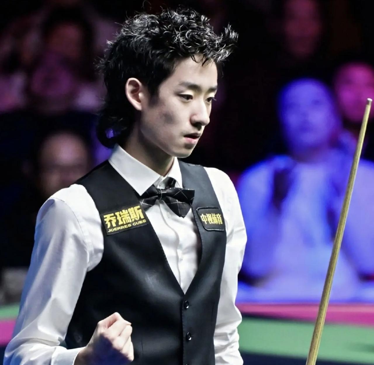 不可轻敌，吴宜泽9-7领先需防塞尔比逆风翻盘！
       一觉醒来，没想到中