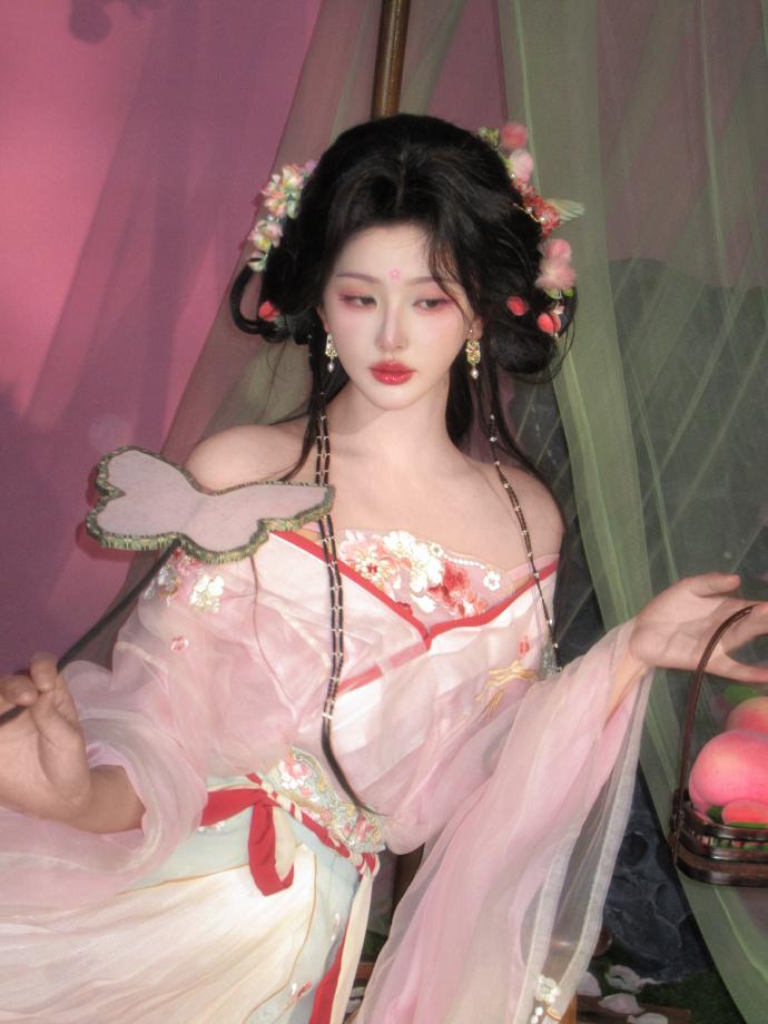 人间水蜜桃。