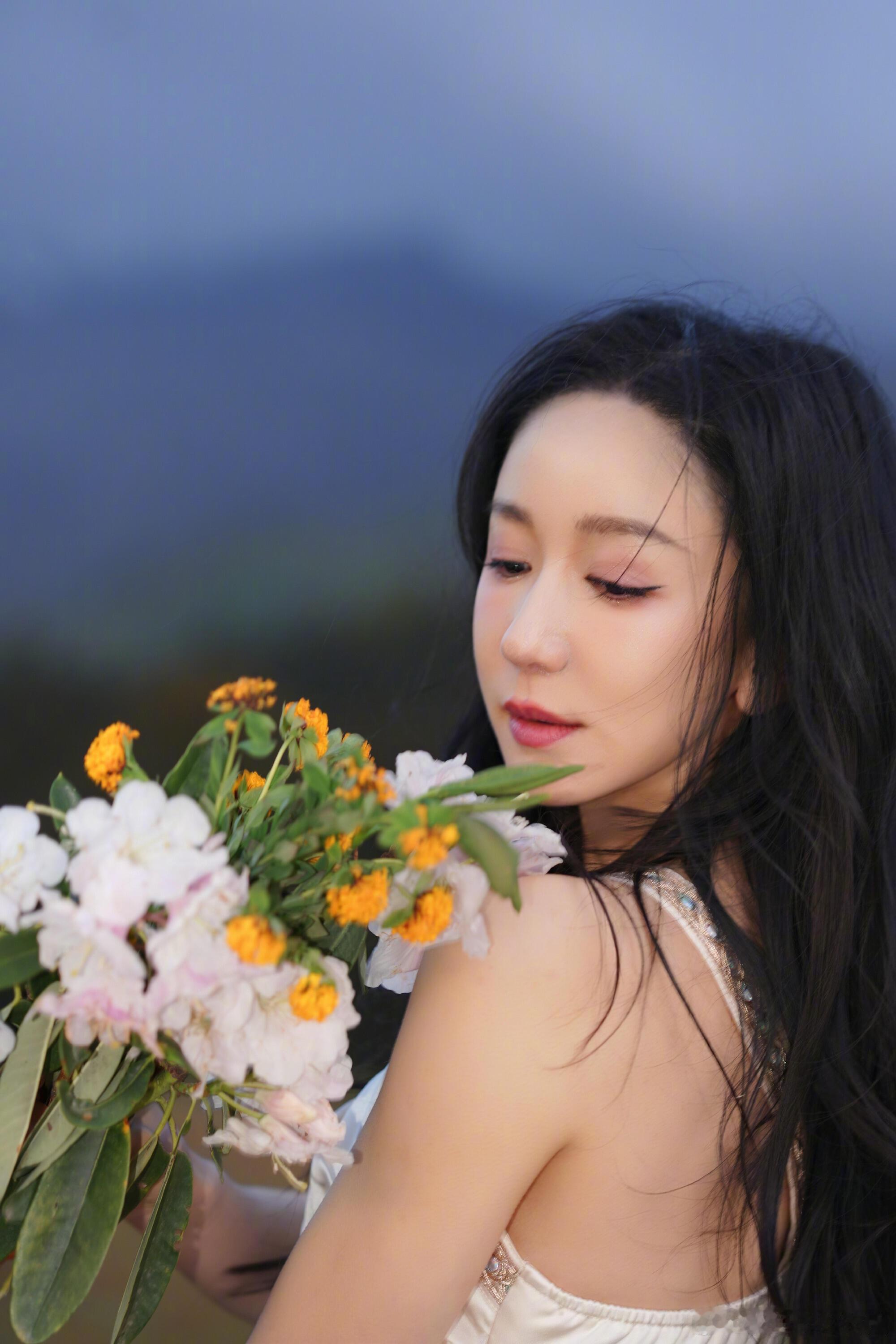 内娱讨薪综艺优酷推动重启曝讨薪综艺换组重启导演跑路咱不慌，娄艺潇带着大伙自掏腰包