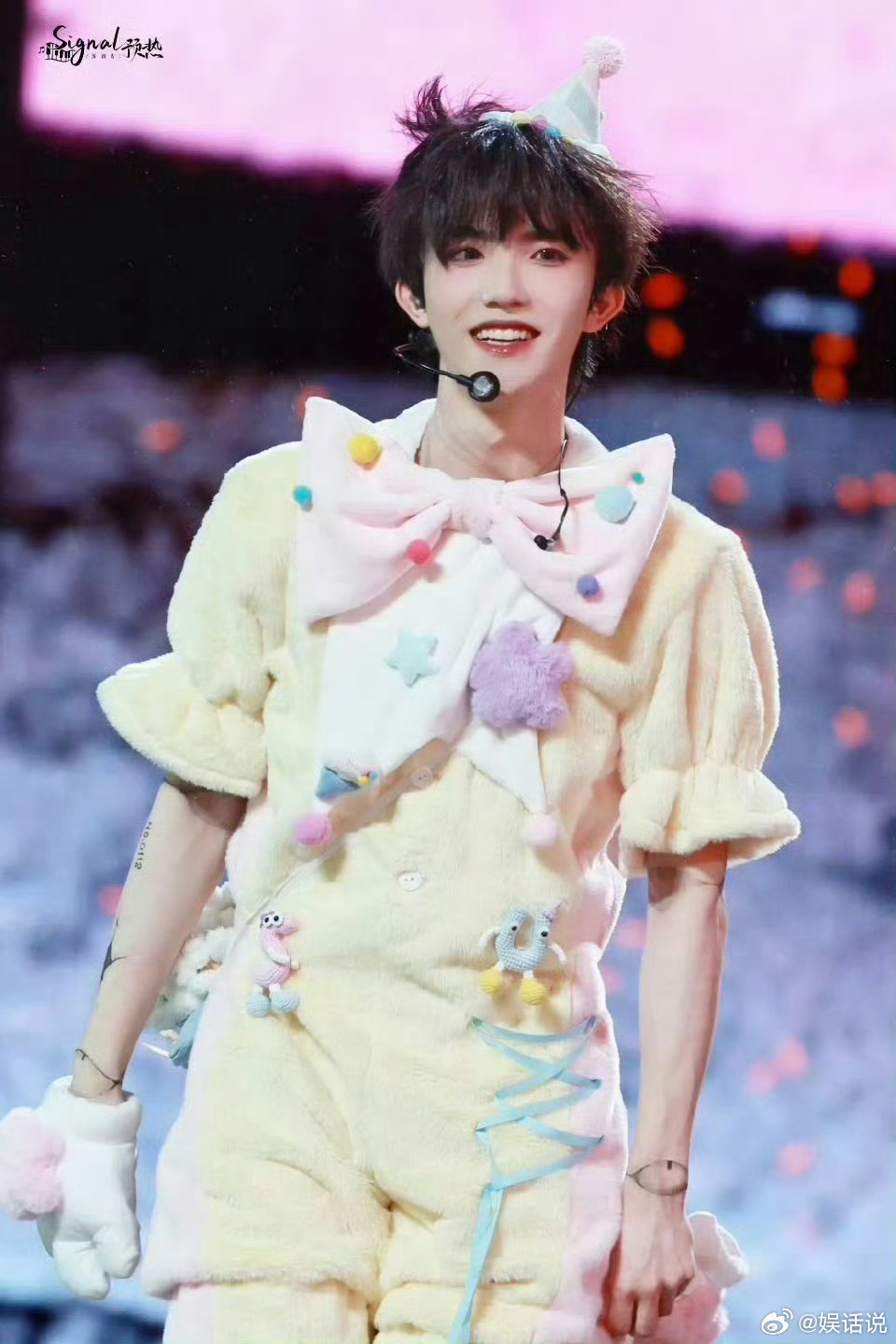 建议苏新皓直拍纳入防沉迷 强烈建议苏新皓直拍纳入防沉迷！绝美空翻精准戳中心巴，舞