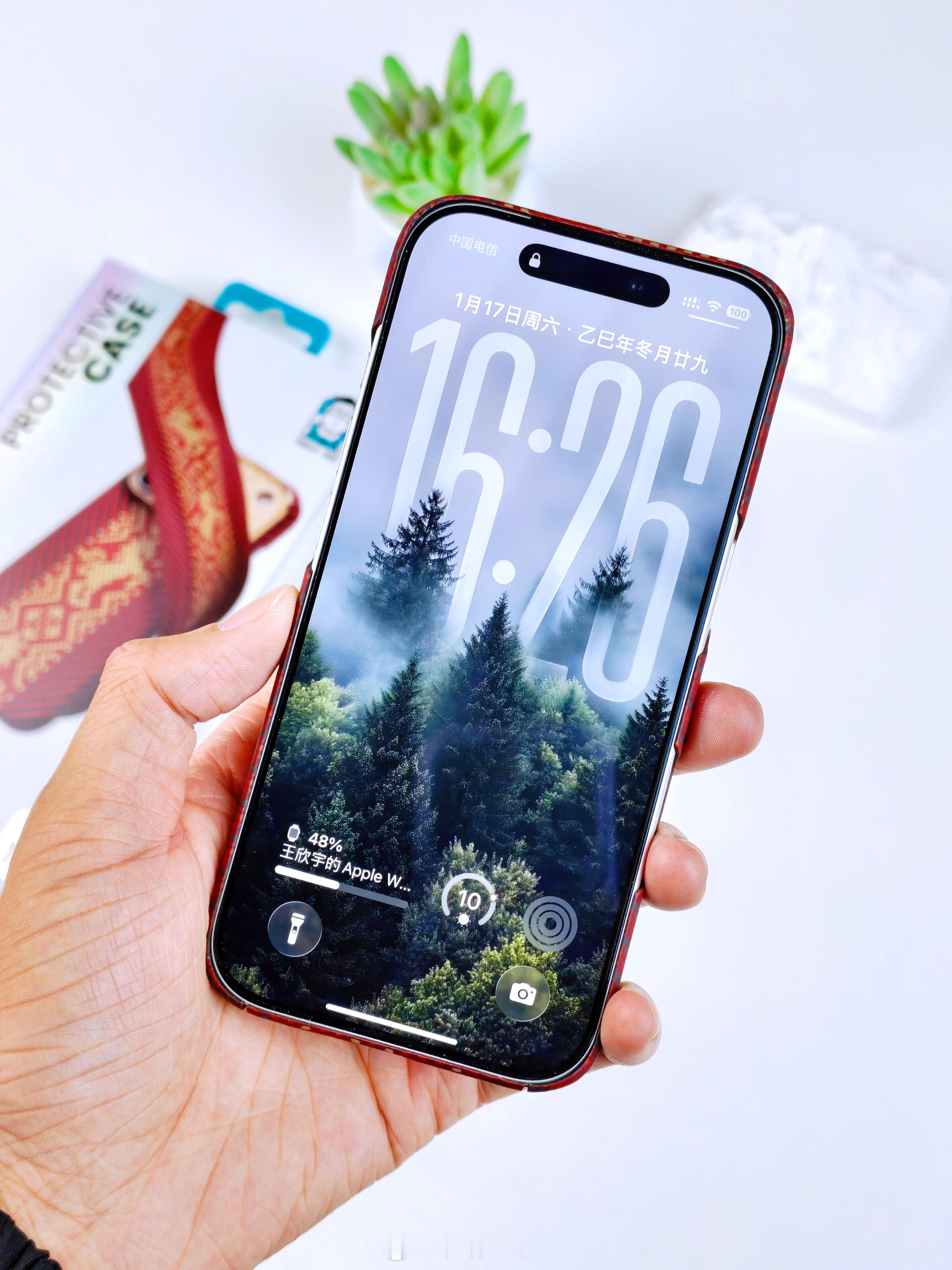 新年换新皮，给我的iPhone17 Pro换上了Benks的马年限定手机壳不得不