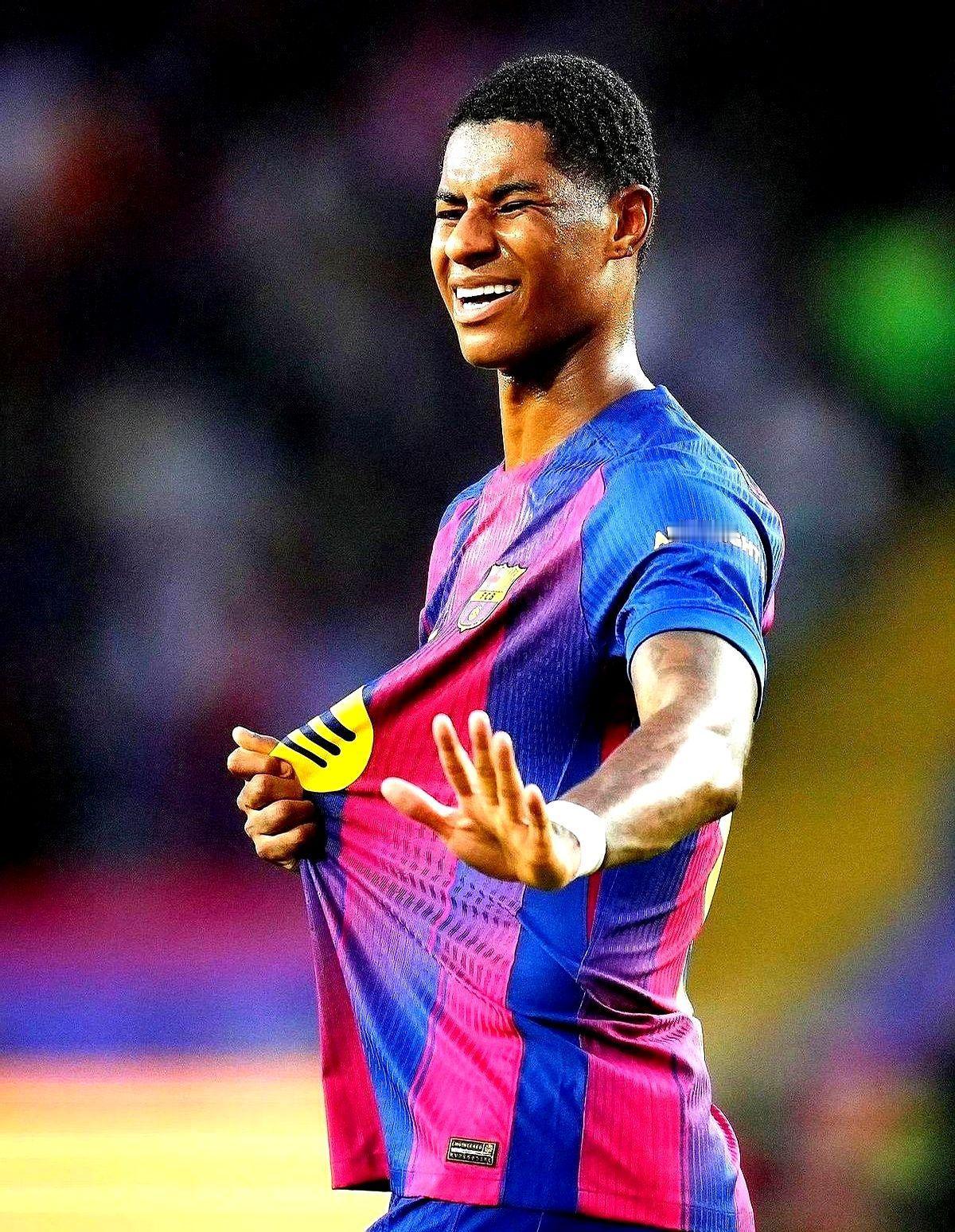 【倒计时10天，拉什福德成了两家豪门的“算盘珠”】

但这颗珠子有自己的想法。